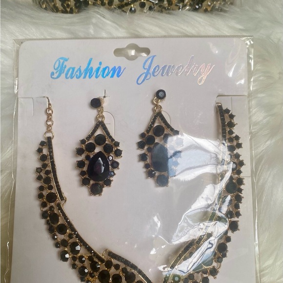 Matching Rhinestone Tiara, Necklace & Earrings - Picture 7 of 7